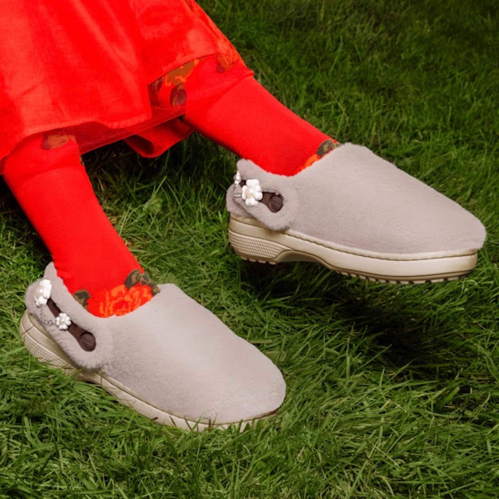 CROCS Classic Unfurgettable Clog